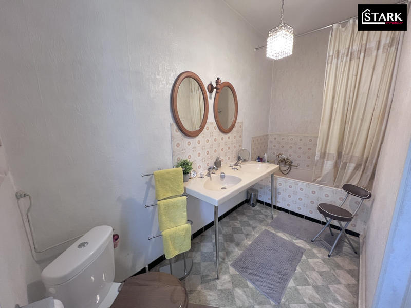 Maison - 110 m² - 5 pièces