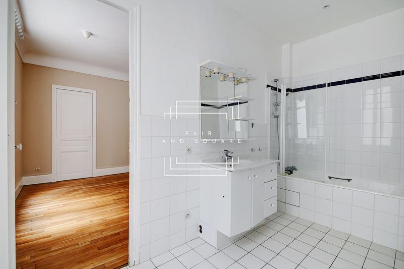 Appartement - 103 m² - 4 pièces