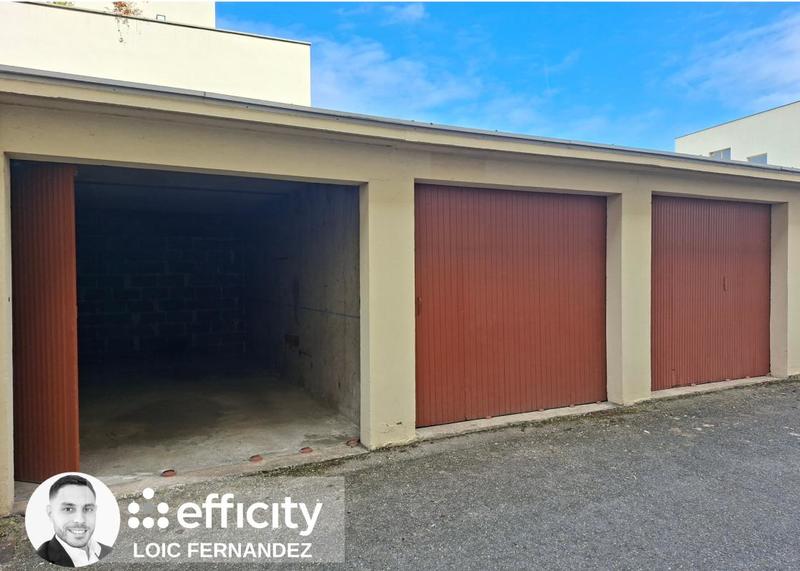 Parking / Garage - 15 m²