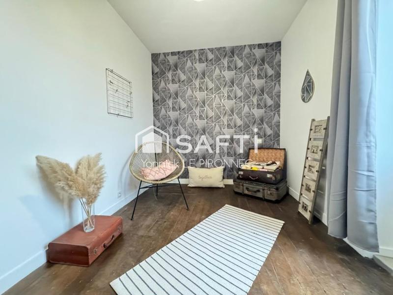 Maison - 150 m² - 8 pièces