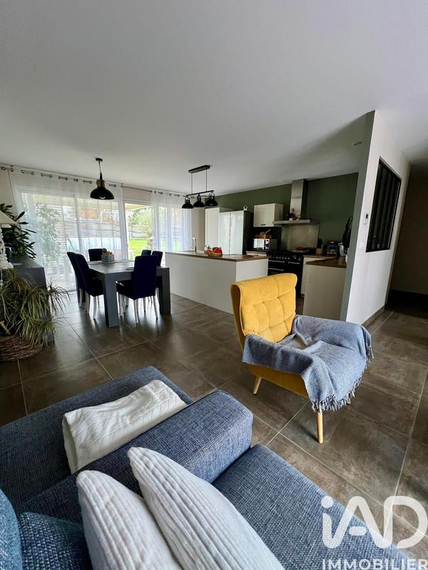 Maison - 106 m² - 5 pièces