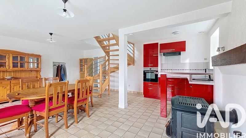 Maison - 80 m² - 4 pièces