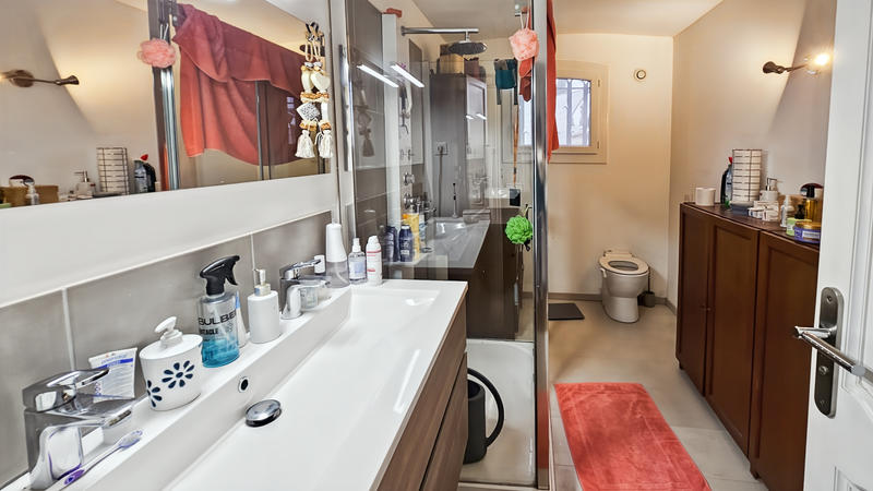 Villa - 187 m² - 7 pièces