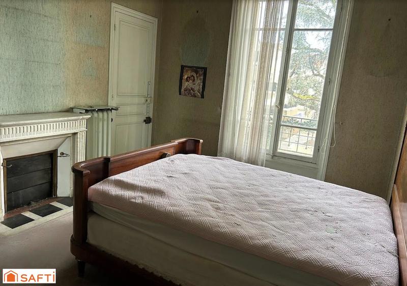 Maison - 320 m² - 27 pièces