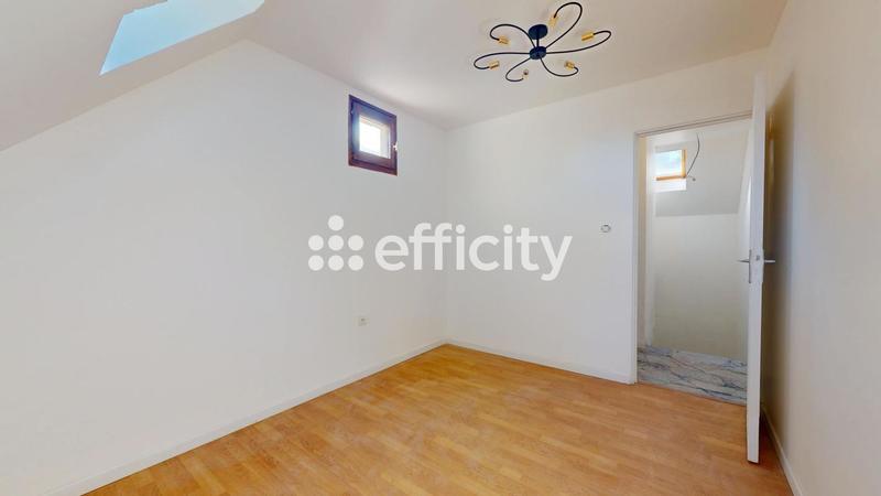 Pavillon - 120 m² - 6 pièces