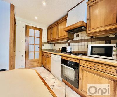 Maison - 91 m² - 4 pièces