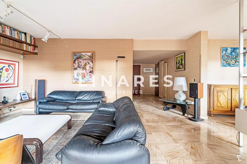 Appartement - 95 m² - 4 pièces