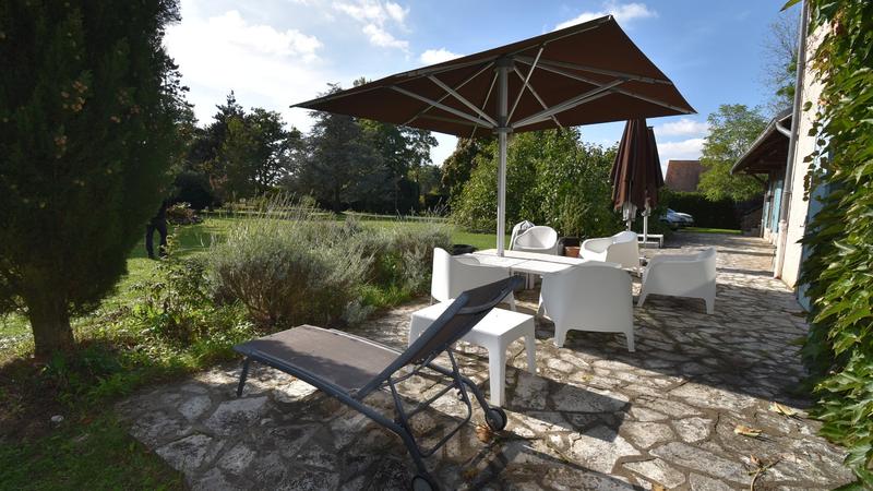 Maison - 219 m² - 6 pièces