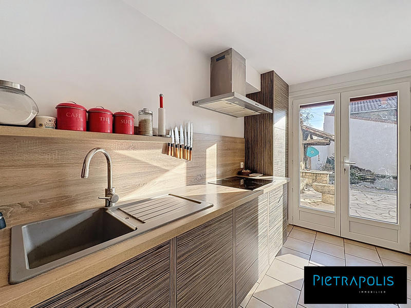 Maison - 147 m² - 5 pièces