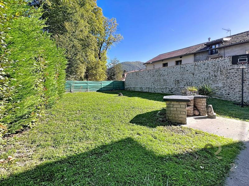 Appartement - 91 m² - 4 pièces