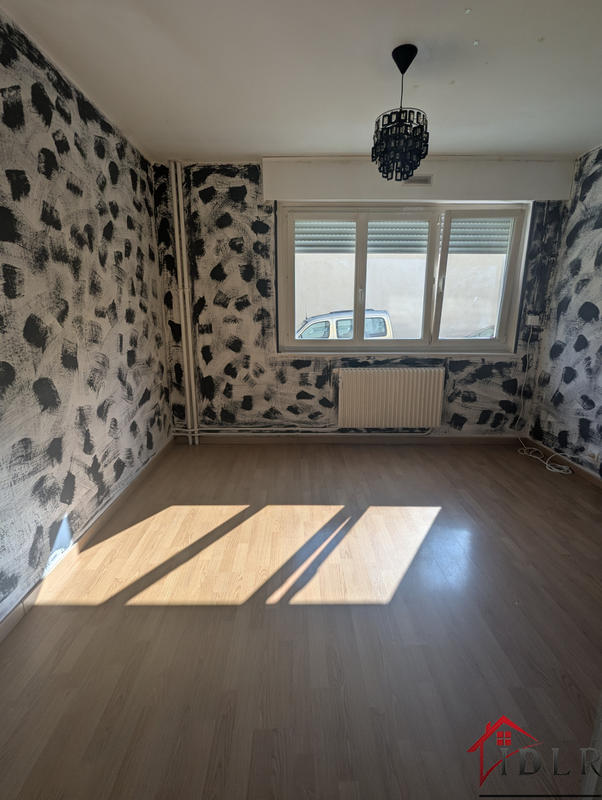 Appartement - 64 m² - 4 pièces