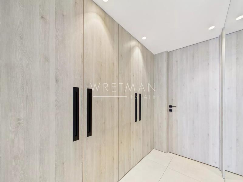 Appartement - 175 m² - 6 pièces