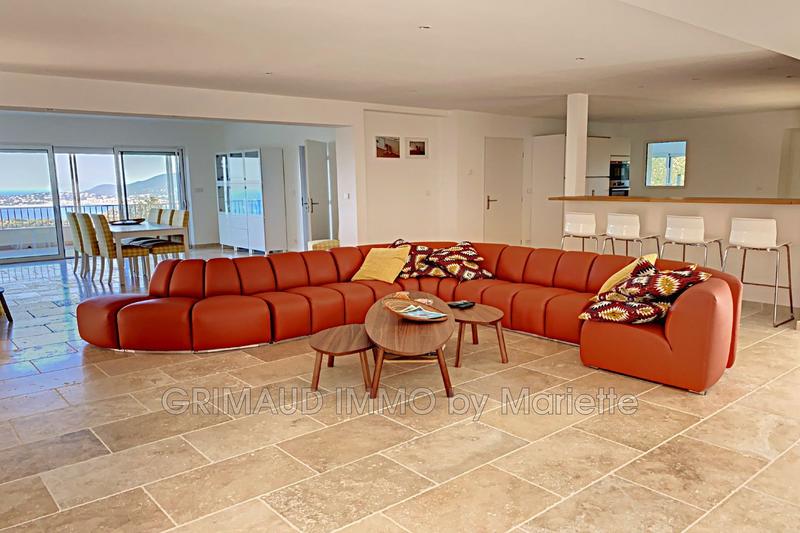 Appartement - 180 m² - 4 pièces