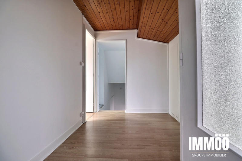 Maison - 150 m² - 7 pièces
