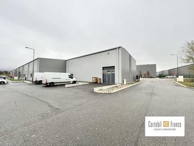Local d'activités - 630 m²