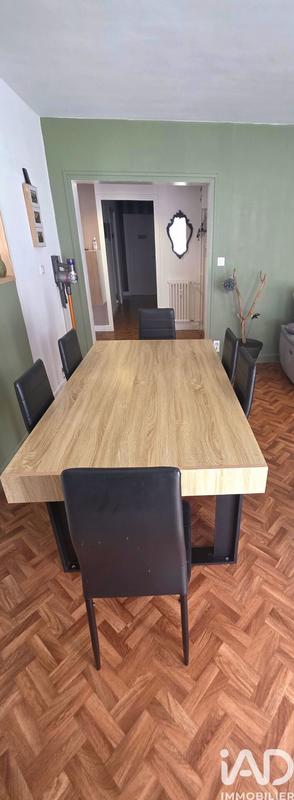 Appartement - 99 m² - 3 pièces