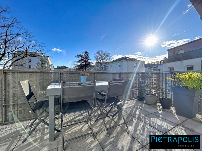 Appartement - 58 m² - 3 pièces