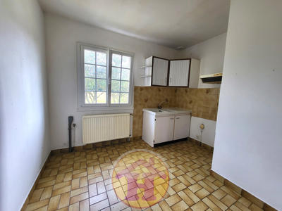 Maison - 87 m² - 4 pièces