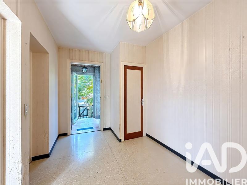 Maison - 98 m² - 5 pièces