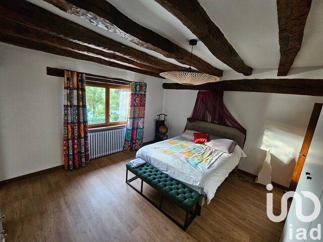 Maison - 282 m² - 8 pièces