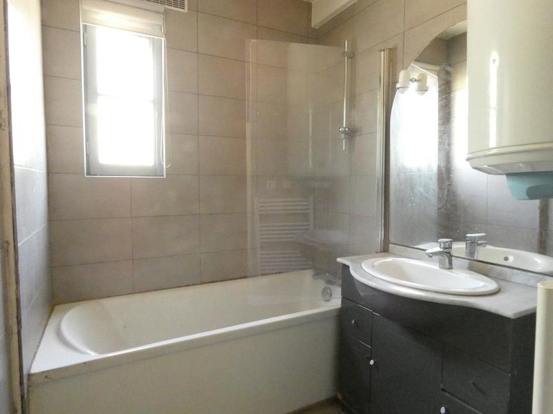 Maison - 92 m² - 5 pièces