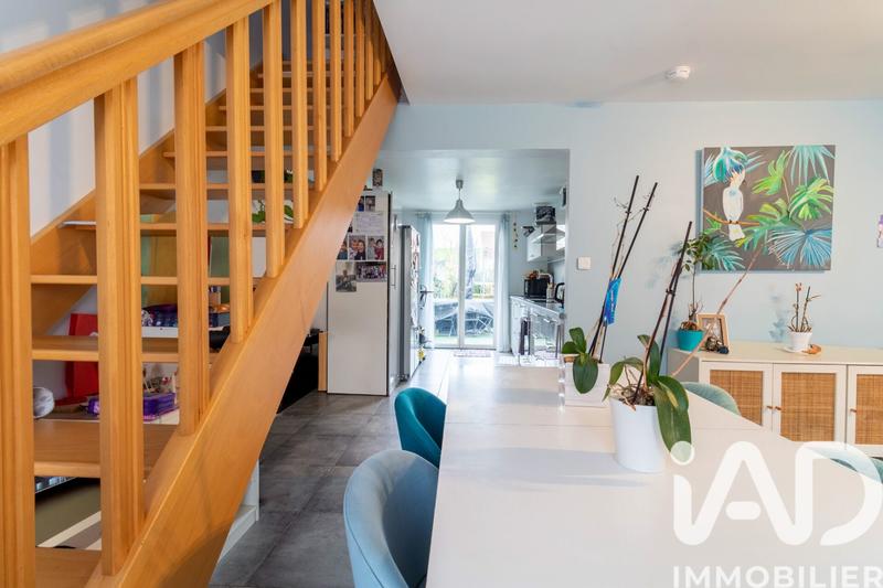 Maison - 83 m² - 5 pièces