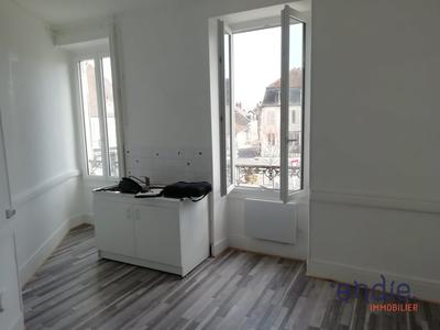Appartement - 160 m² - 7 pièces