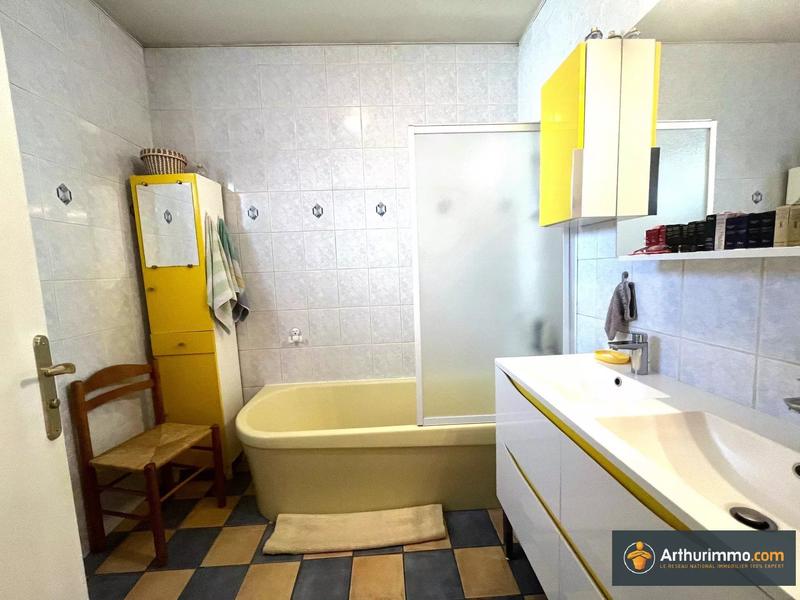 Maison - 102 m² - 5 pièces