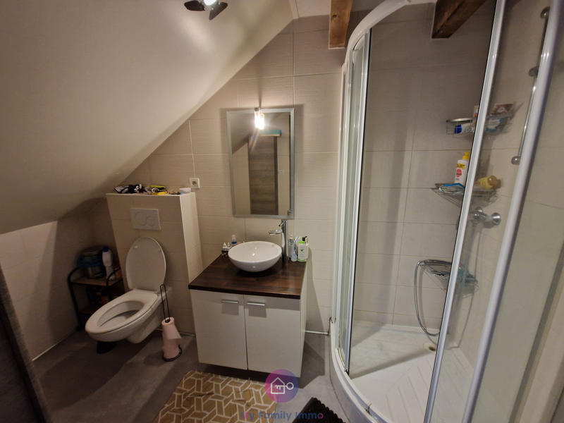 Appartement - 140 m² - 6 pièces