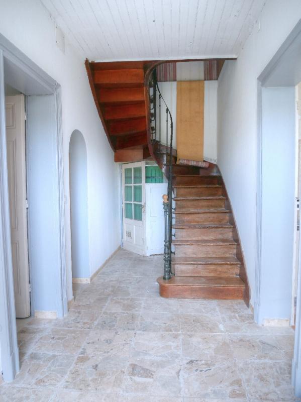 Maison - 220 m² - 10 pièces