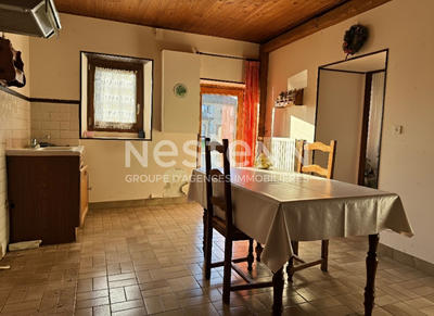 Maison - 94 m² - 4 pièces