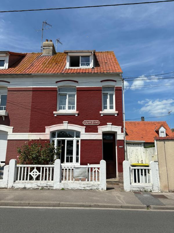 Maison - 97 m² - 5 pièces