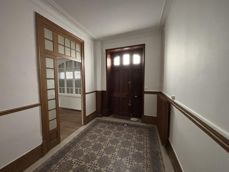 Maison - 137 m² - 5 pièces