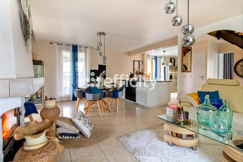 Maison - 116 m² - 5 pièces