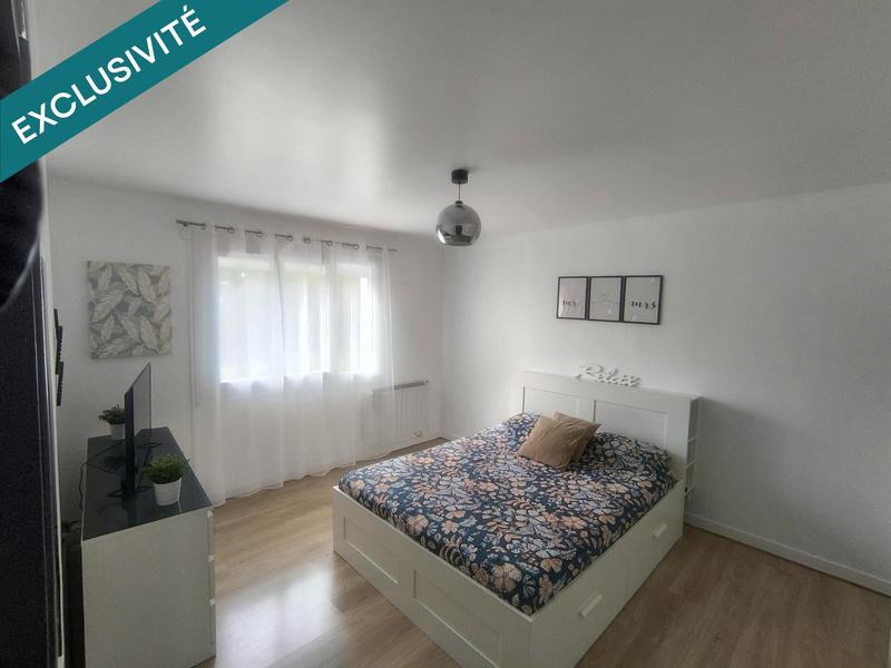 Maison - 104 m² - 4 pièces