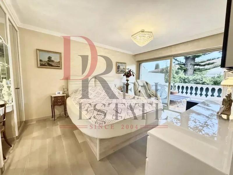 Appartement - 158 m² - 5 pièces