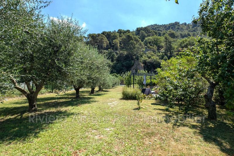 Maison - 198 m² - 8 pièces