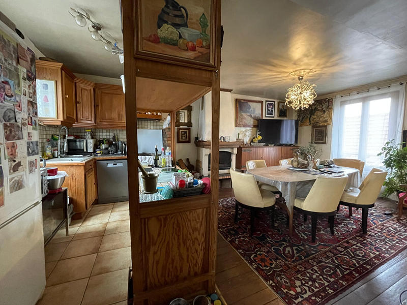 Maison - 180 m² - 7 pièces