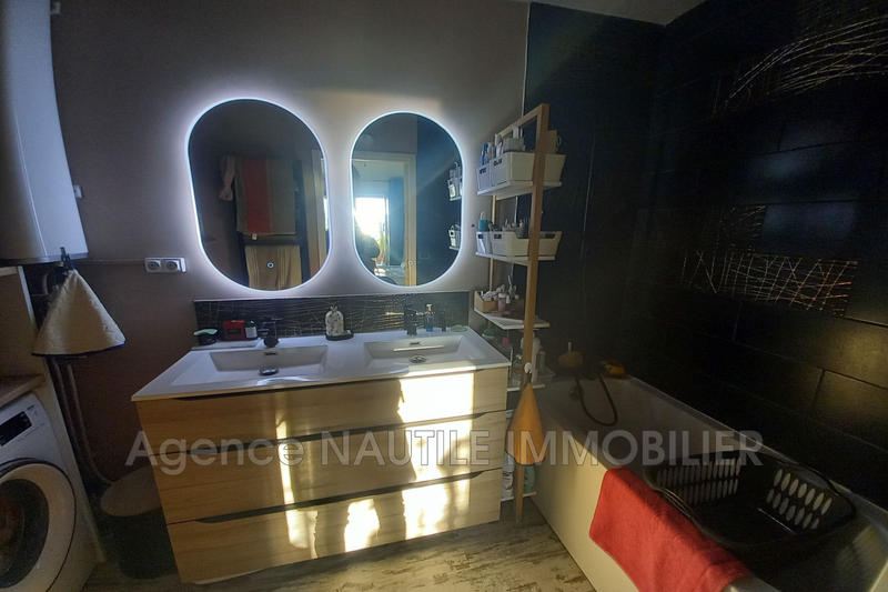 Appartement - 65 m² - 2 pièces