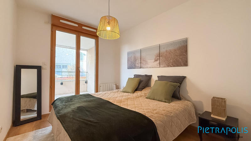 Appartement - 102 m² - 4 pièces