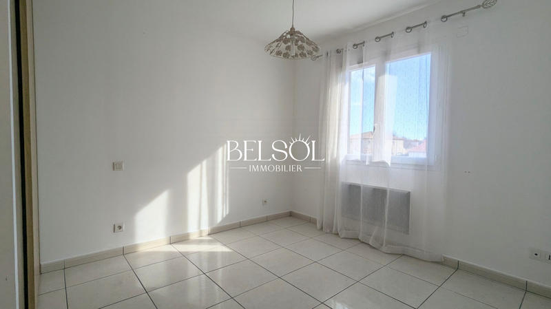 Maison traditionnelle - 144 m² - 5 pièces