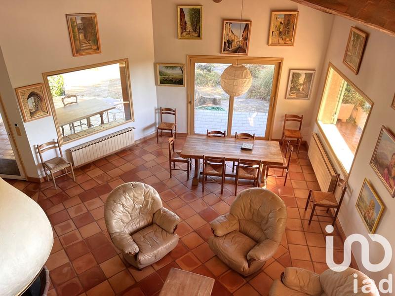 Maison - 520 m² - 11 pièces