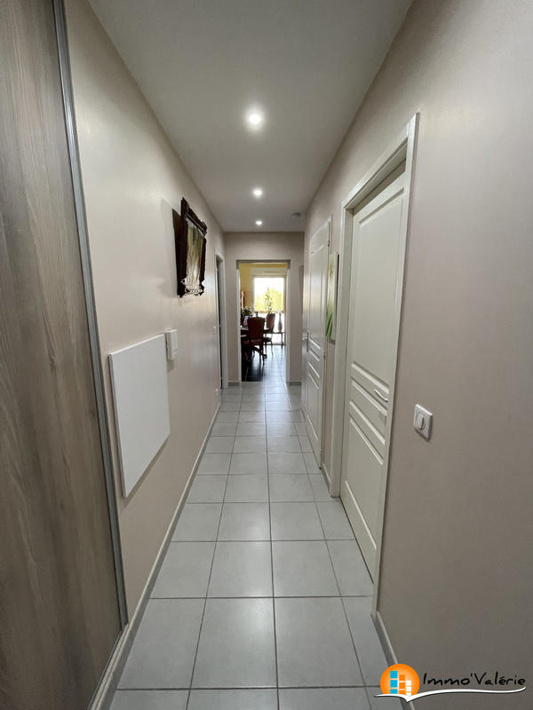 Appartement - 77 m² - 3 pièces