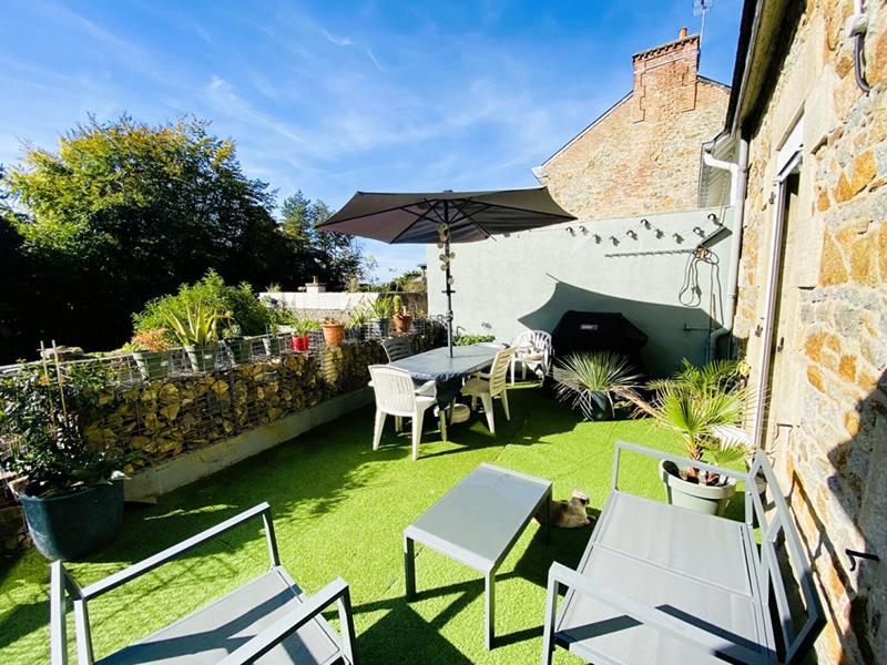 Maison - 167 m² - 7 pièces