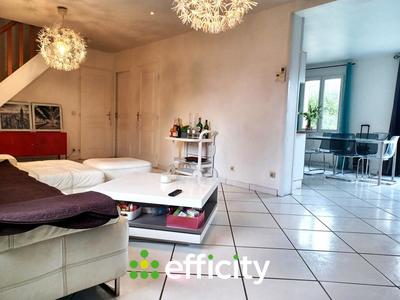 Maison - 106 m² - 5 pièces