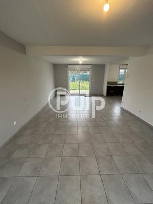 Pavillon - 90 m² - 5 pièces