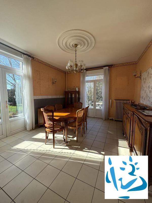 Maison - 173 m² - 7 pièces
