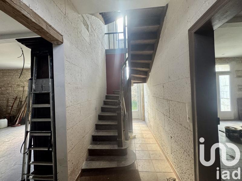 Maison - 300 m² - 10 pièces