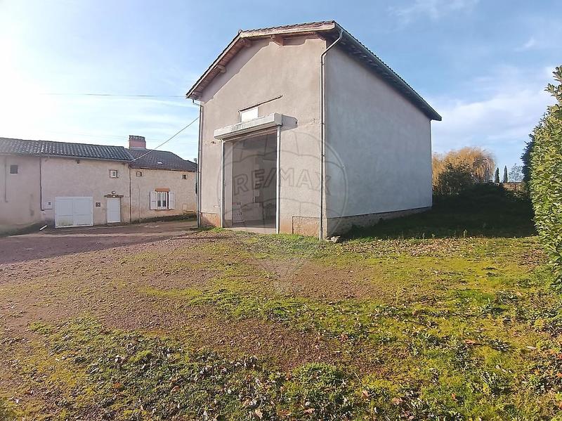 Maison - 170 m² - 2 pièces