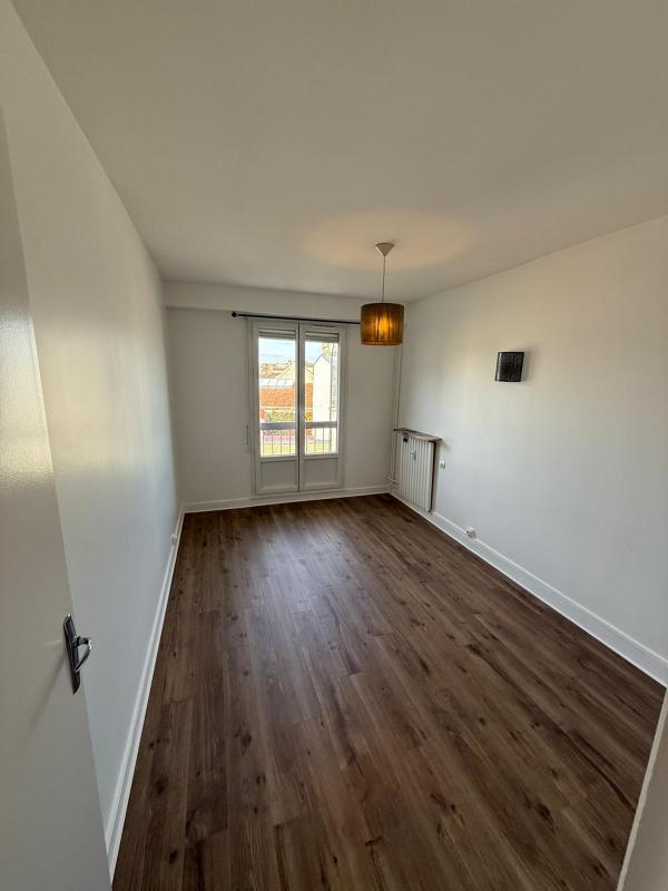 Appartement - 84 m² - 3 pièces